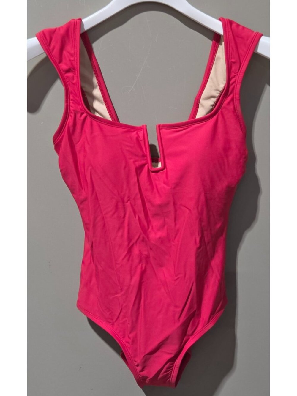 Kona Sol True Red U Wire Neckline & Tummy Control 1 Pc Swimsuit -- Size Small